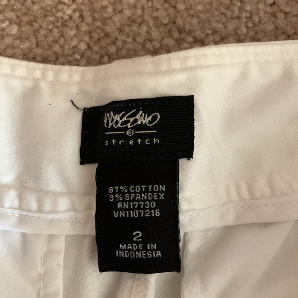 Capri pants - Picture 3 of 7